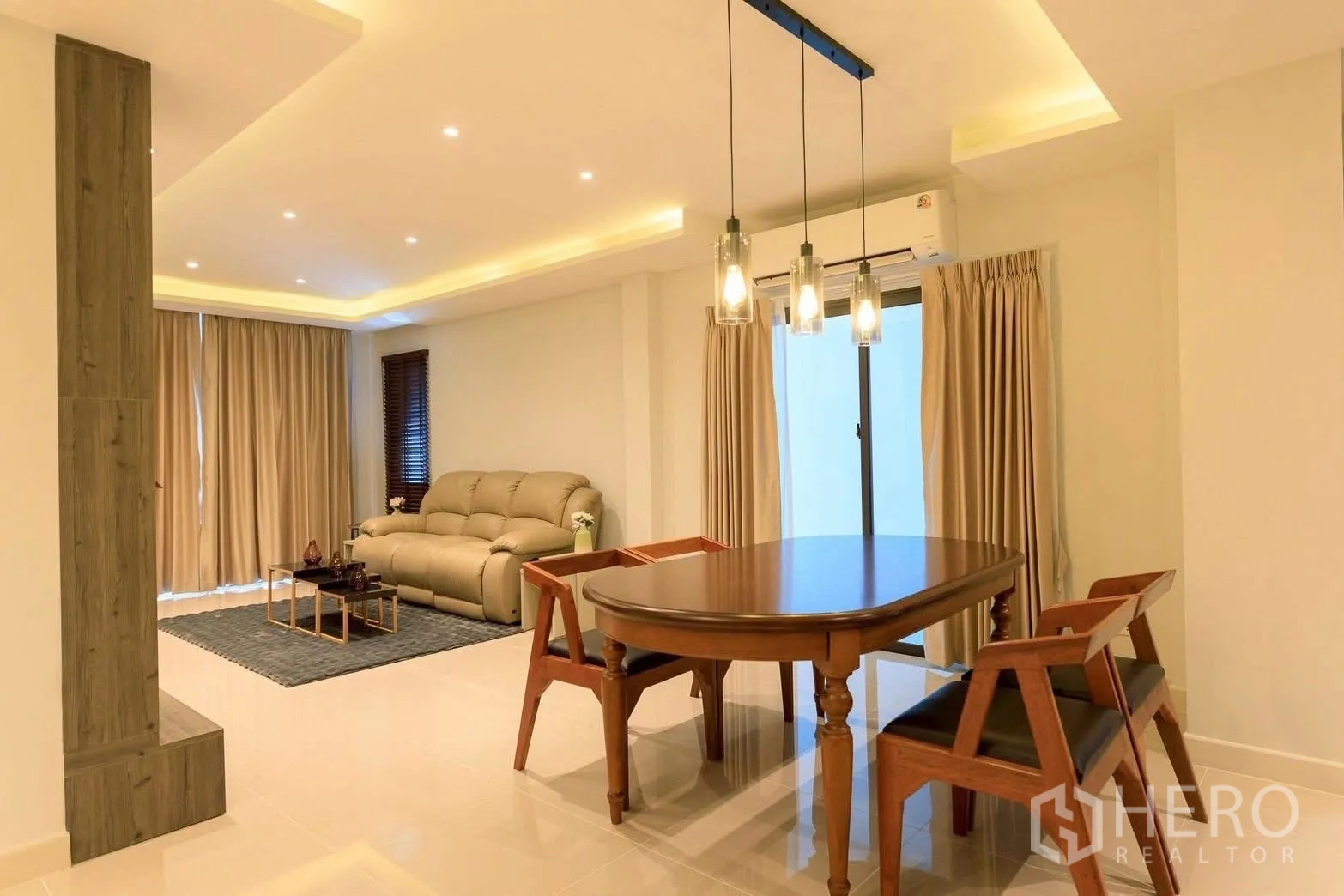 Property Image #16 for property HRE00251