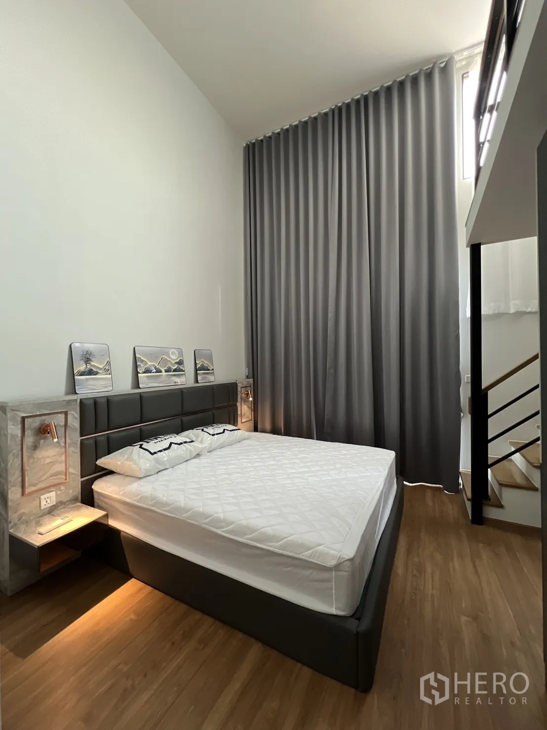 Property Image #21 for property HRE00412