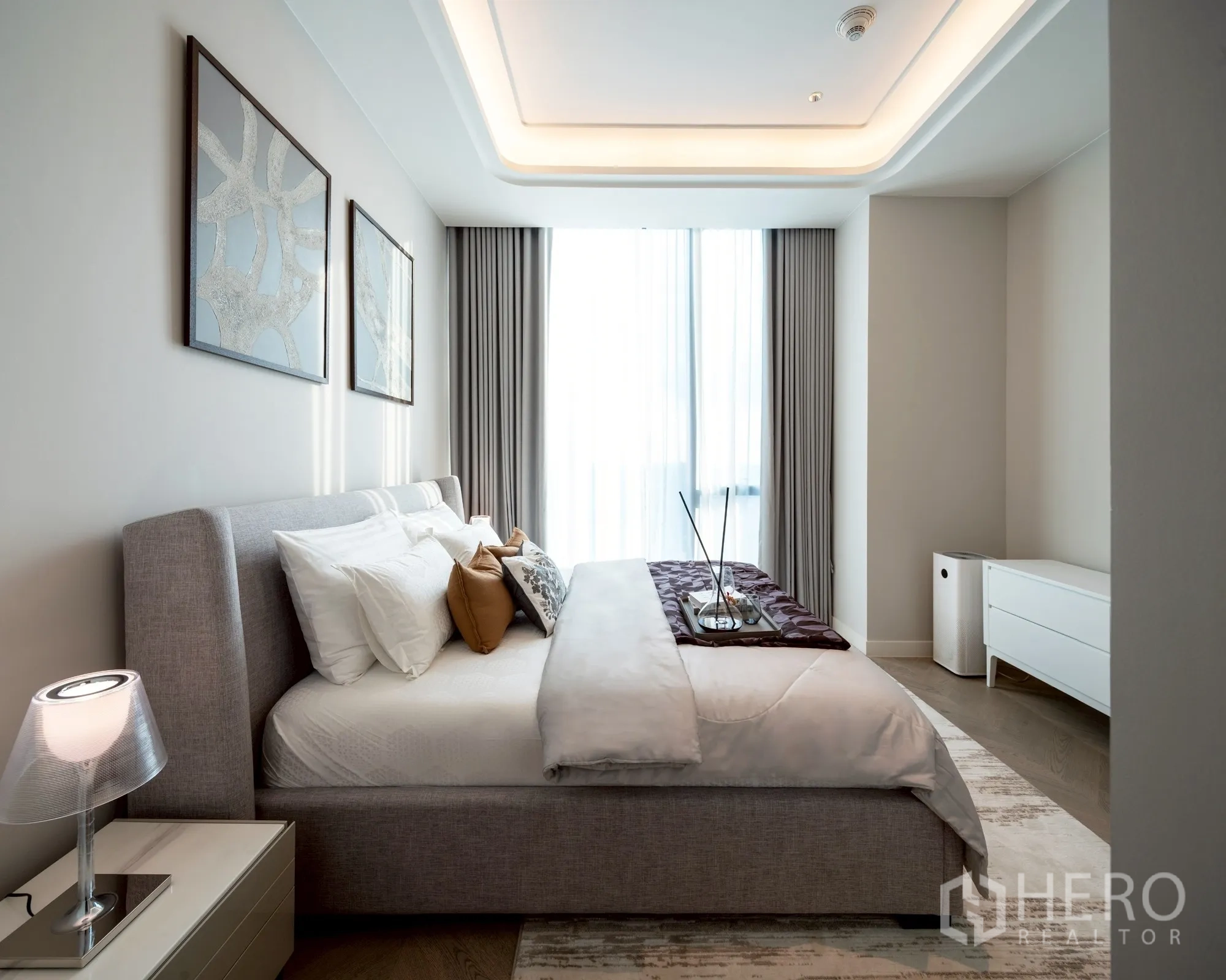 Property Image #4 for property HRE00673