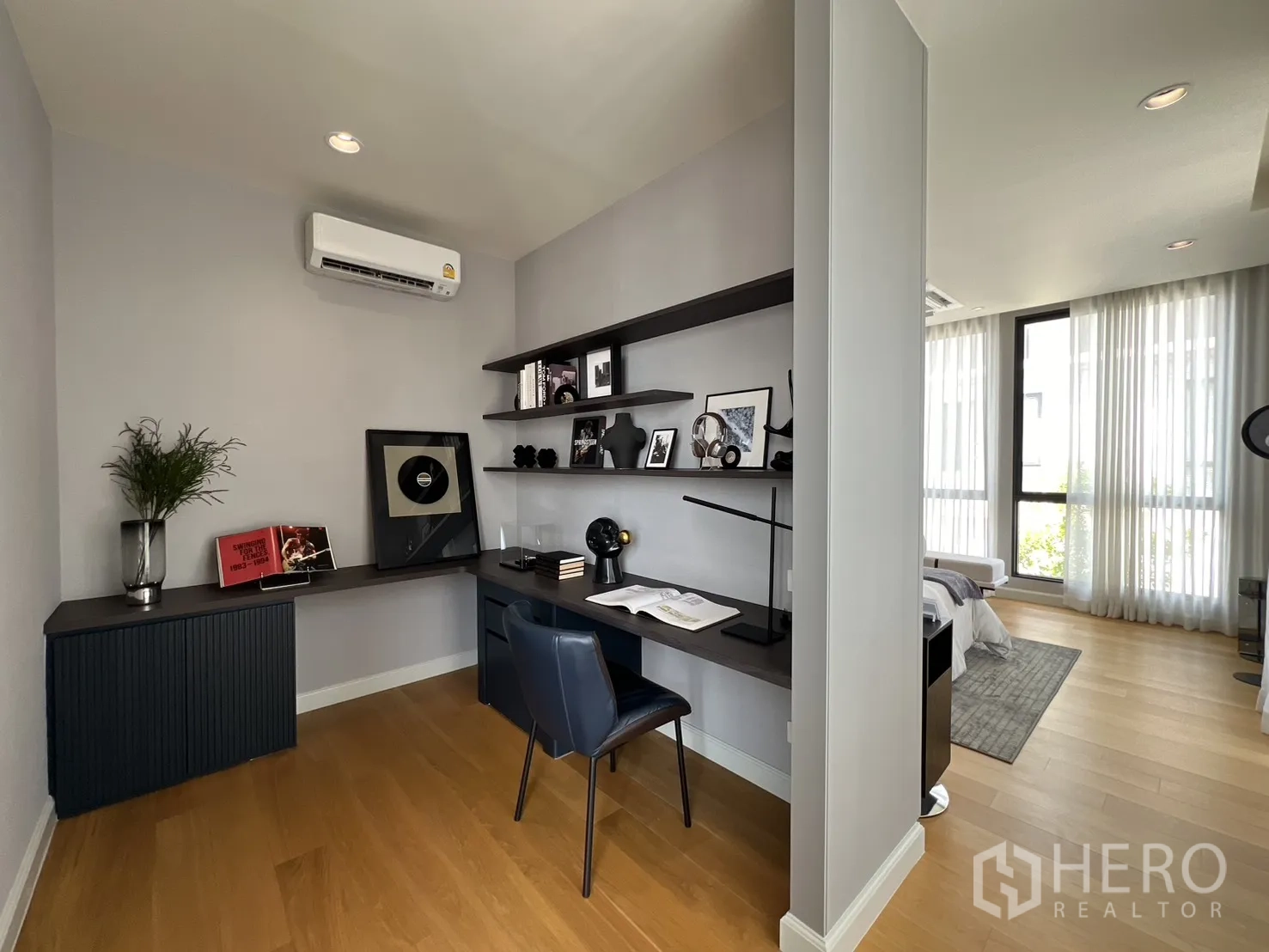 Property Image #42 for property HRE00581
