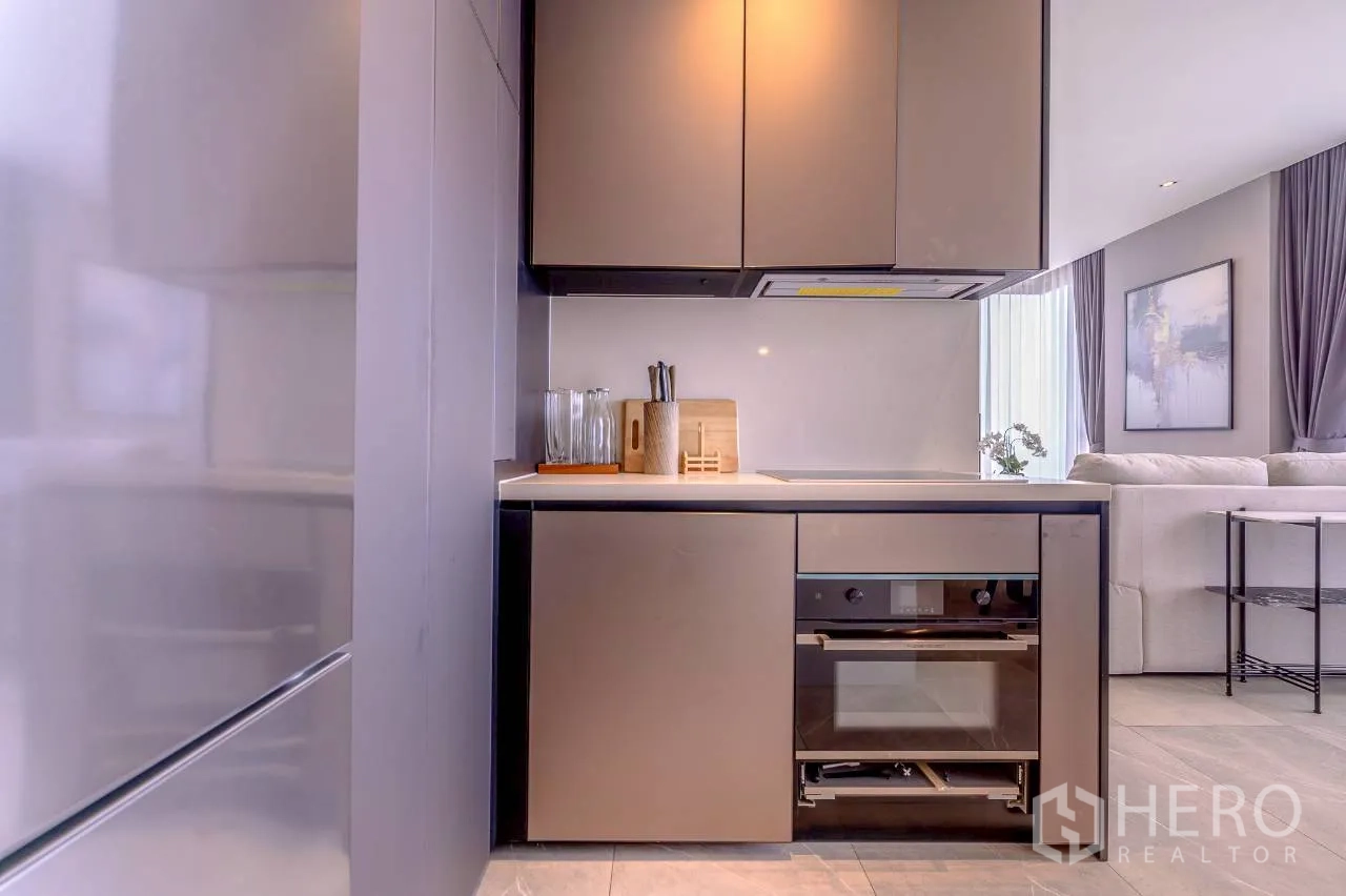 Property Image #5 for property HRE00621