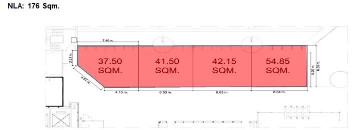 พื้นที่ขายปลีก ให้เช่าในBang Rak, Bangkok - ผังพื้นที่แสดงยูนิตค้าปลีกแบบเรียงต่อกัน 4 ช่อง พร้อมระบุขนาดและระยะ