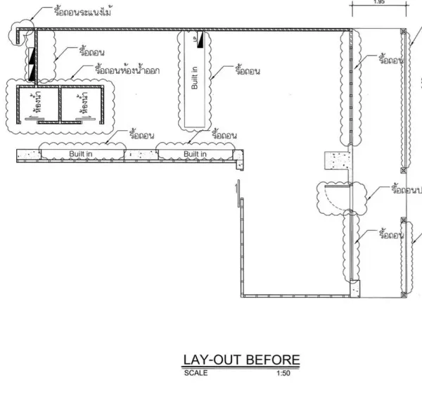 พื้นที่ขายปลีก ให้เช่าในWatthana, Bangkok - แบบแปลนพื้นที่ชั้นล่างของร้านค้า แสดงเคาน์เตอร์บิวท์อินและโซนห้องน้ำ