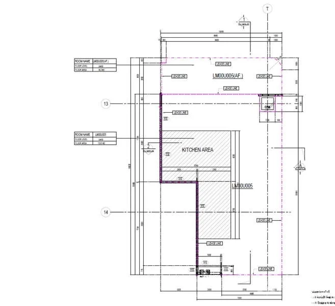 零售空间 出租 - 153平米零售铺面平面图，标注预留厨房区域与服务通道。
