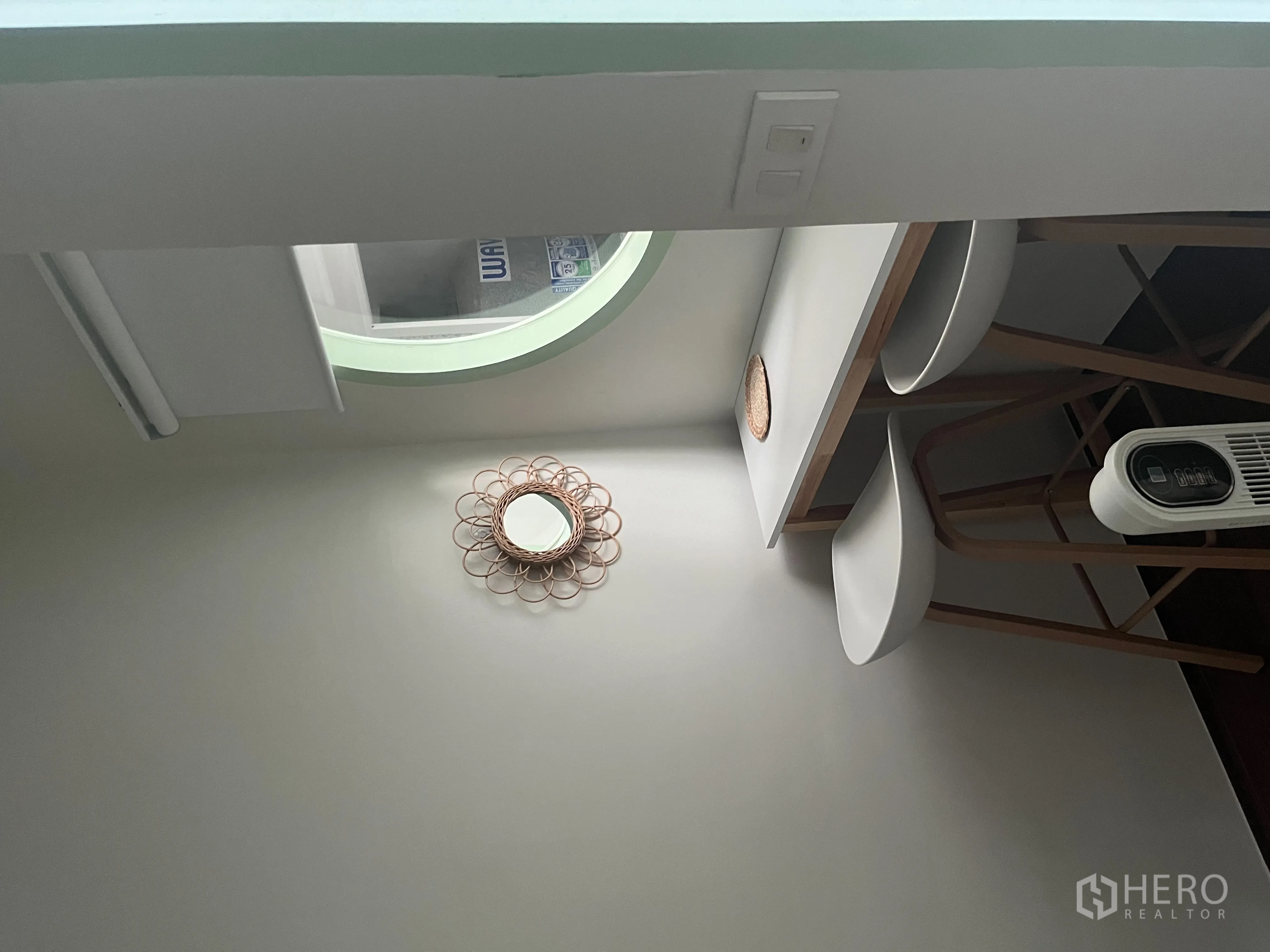 Property Image #27 for property HRE00711